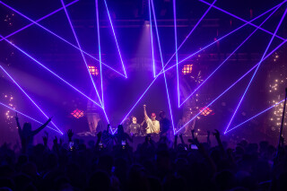 Hard Boat Festival by Wanyama-photo LR-20328