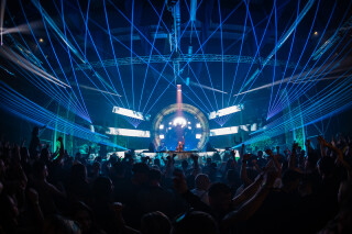 Hard Boat Festival by Wanyama-photo LR-14435