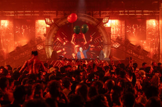 Hard Boat Festival by Wanyama-photo LR-20603