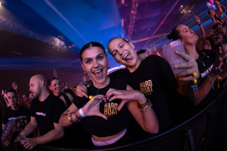 Hard Boat Festival by Wanyama-photo LR-14760