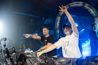 Hard Boat Festival by Wanyama-photo LR-17831