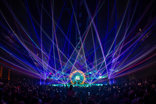 Hard Boat Festival by Wanyama-photo LR-15678