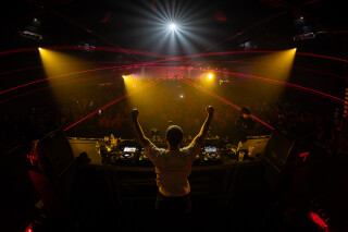 Hard Boat Festival by Wanyama-photo LR-16720