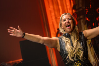 Hard Boat Festival by Wanyama-photo LR-29246