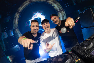 Hard Boat Festival by Wanyama-photo LR-17948