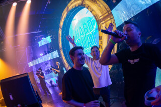 Hard Boat Festival by Wanyama-photo LR-14625