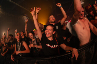 Hard Boat Festival by Wanyama-photo LR-14270