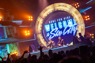 Hard Boat Festival by Wanyama-photo LR-20063