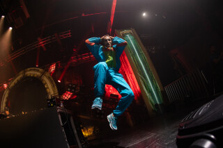 Hard Boat Festival by Wanyama-photo LR-14331