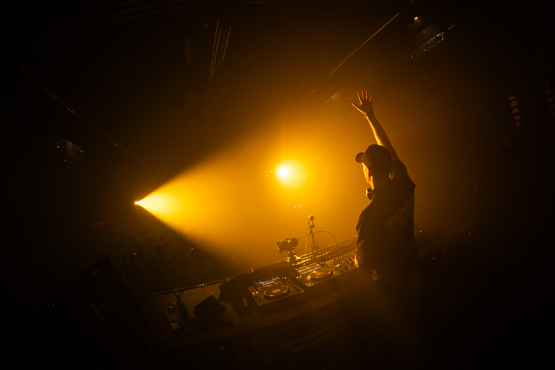 Hard Boat Festival by Wanyama-photo LR-14165