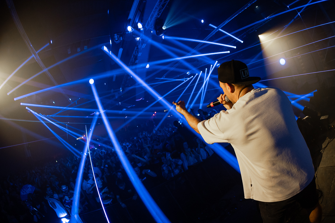 Hard Boat Festival by Wanyama-photo LR-14584