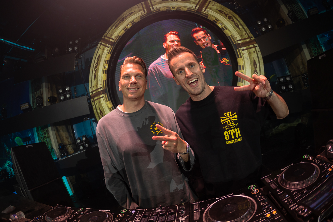 Hard Boat Festival by Wanyama-photo LR-15554