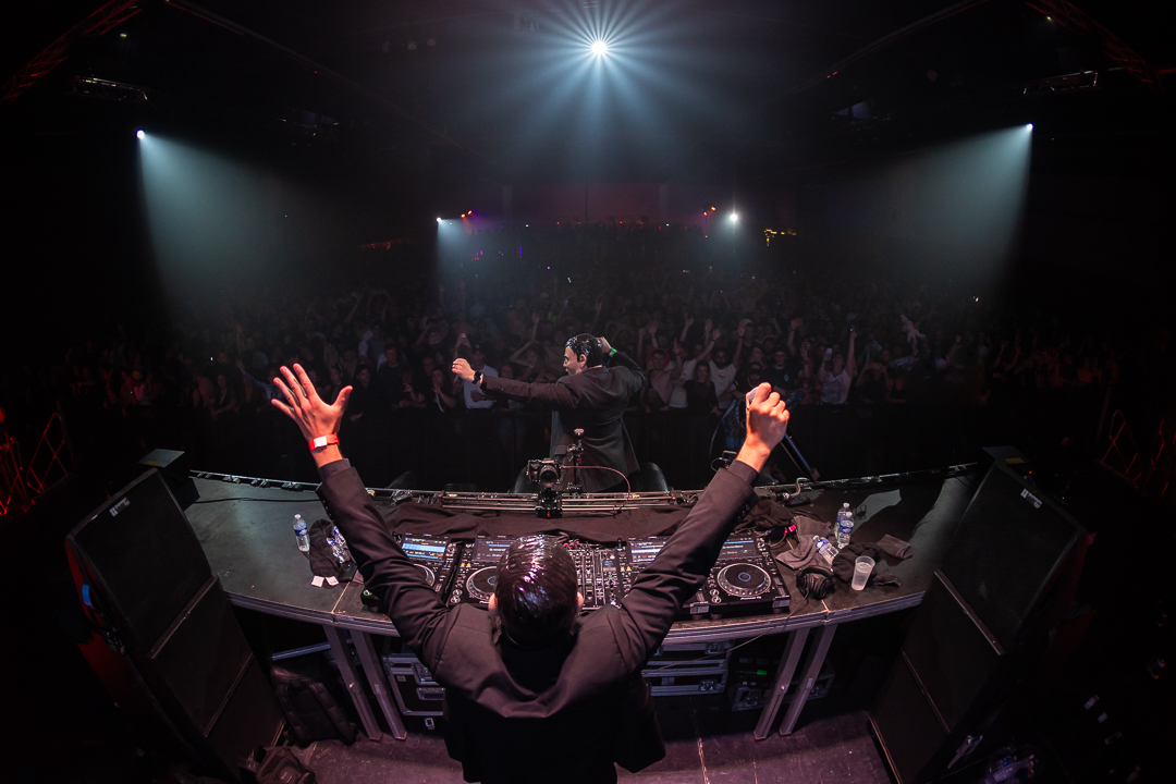 Hard Boat Festival by Wanyama-photo LR-16000