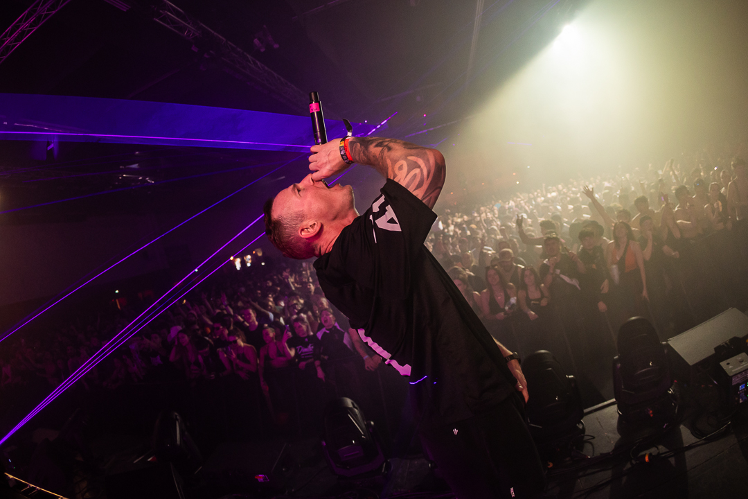 Hard Boat Festival by Wanyama-photo LR-17461