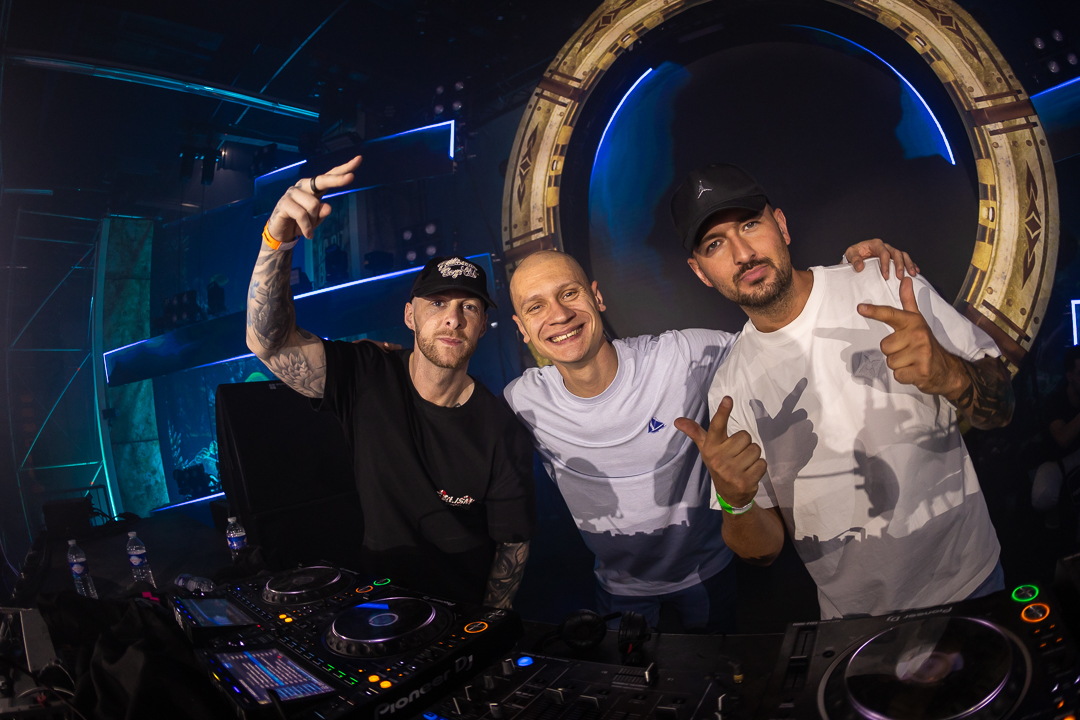 Hard Boat Festival by Wanyama-photo LR-17465