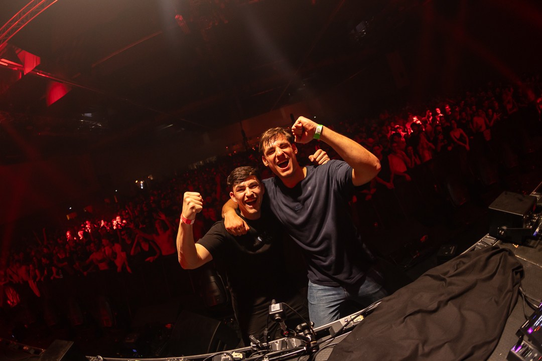 Hard Boat Festival by Wanyama-photo LR-17527