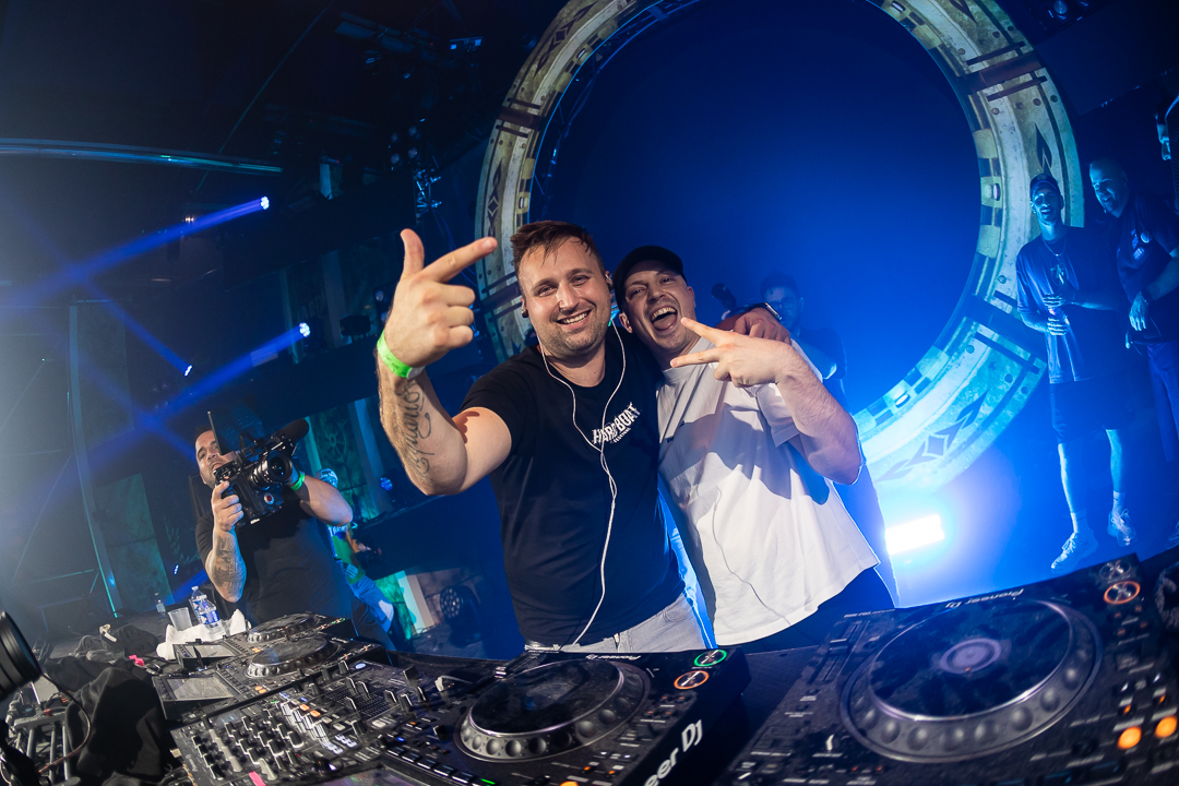 Hard Boat Festival by Wanyama-photo LR-17847