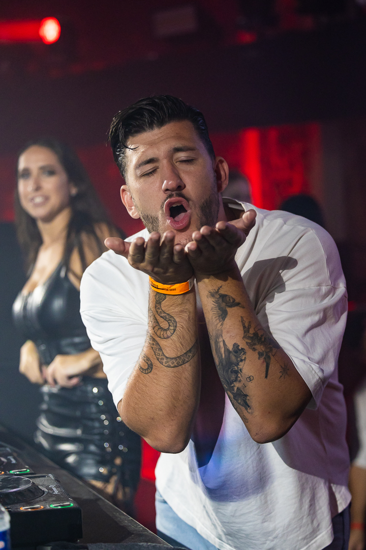 Hard Boat Festival by Wanyama-photo LR-21502