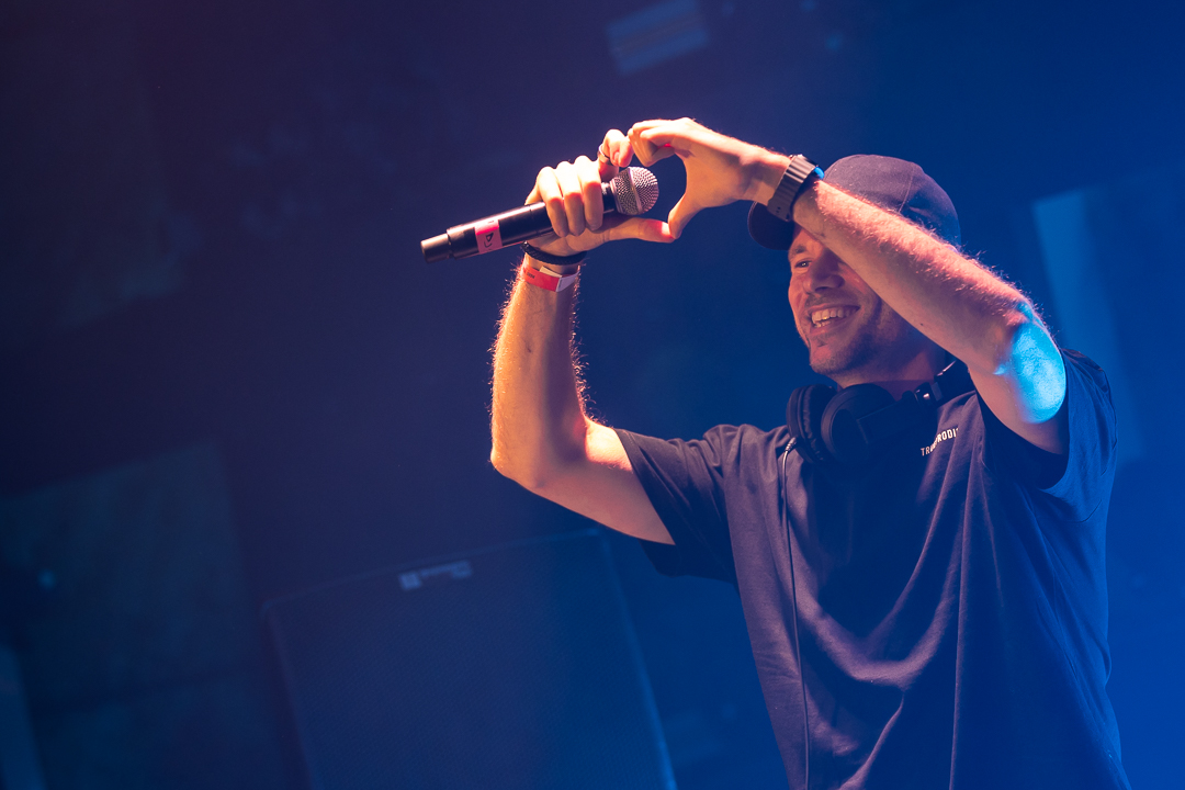 Hard Boat Festival by Wanyama-photo LR-28856